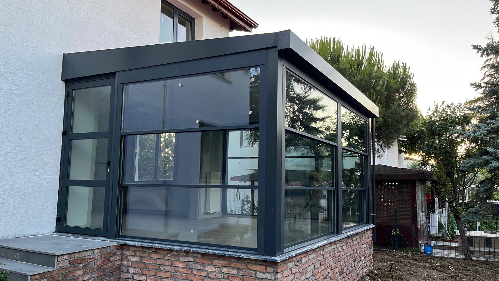 Kış Bahçesi Ve Giyotin 6